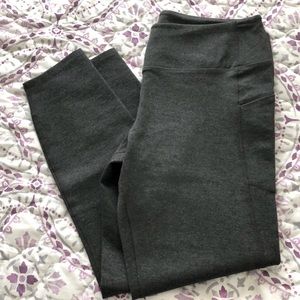Soft Surroundings super tech pocket leggings.